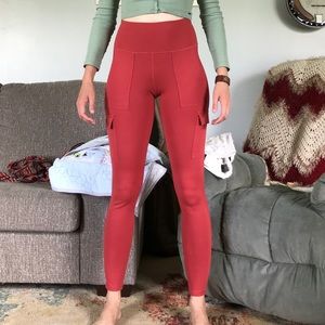 Red Old Navy Active Elevate High Waisted Cargo Leggings